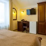 Hotel Nova Tatariv