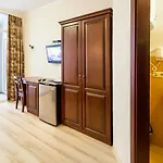Hotel Nova Tatariv