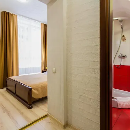 Nova Hotel 2*