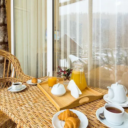 Nova Hotel 2*