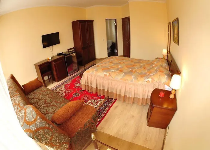 Otel Nova 2*