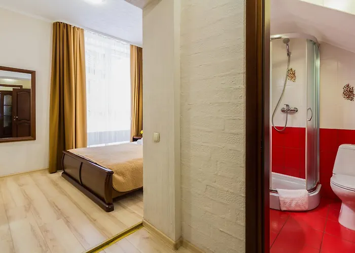 Nova Hotel 2*