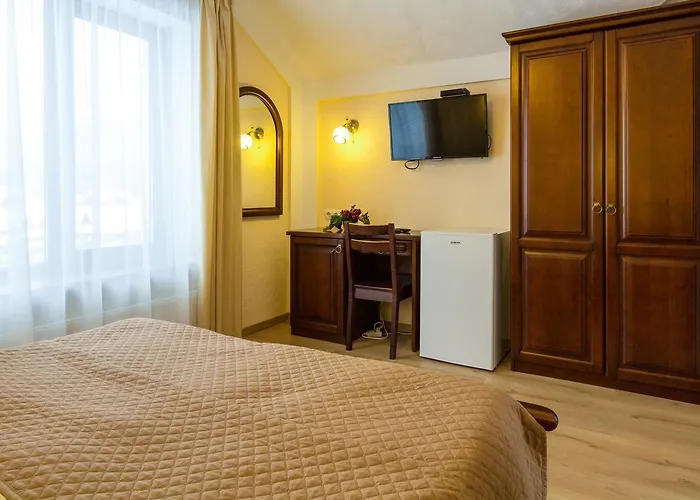 Hotel Nova Tatariv